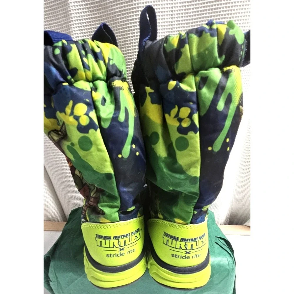 STRIDE‎ RITE Ninja Turtle kids US 13W/EU31  200 gram insulation sneaker boot